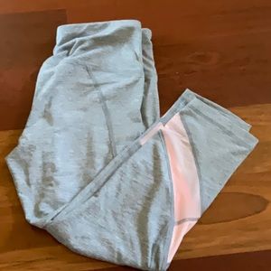 Yogalicious high waist capri leggings in gray heather with pink mesh inset